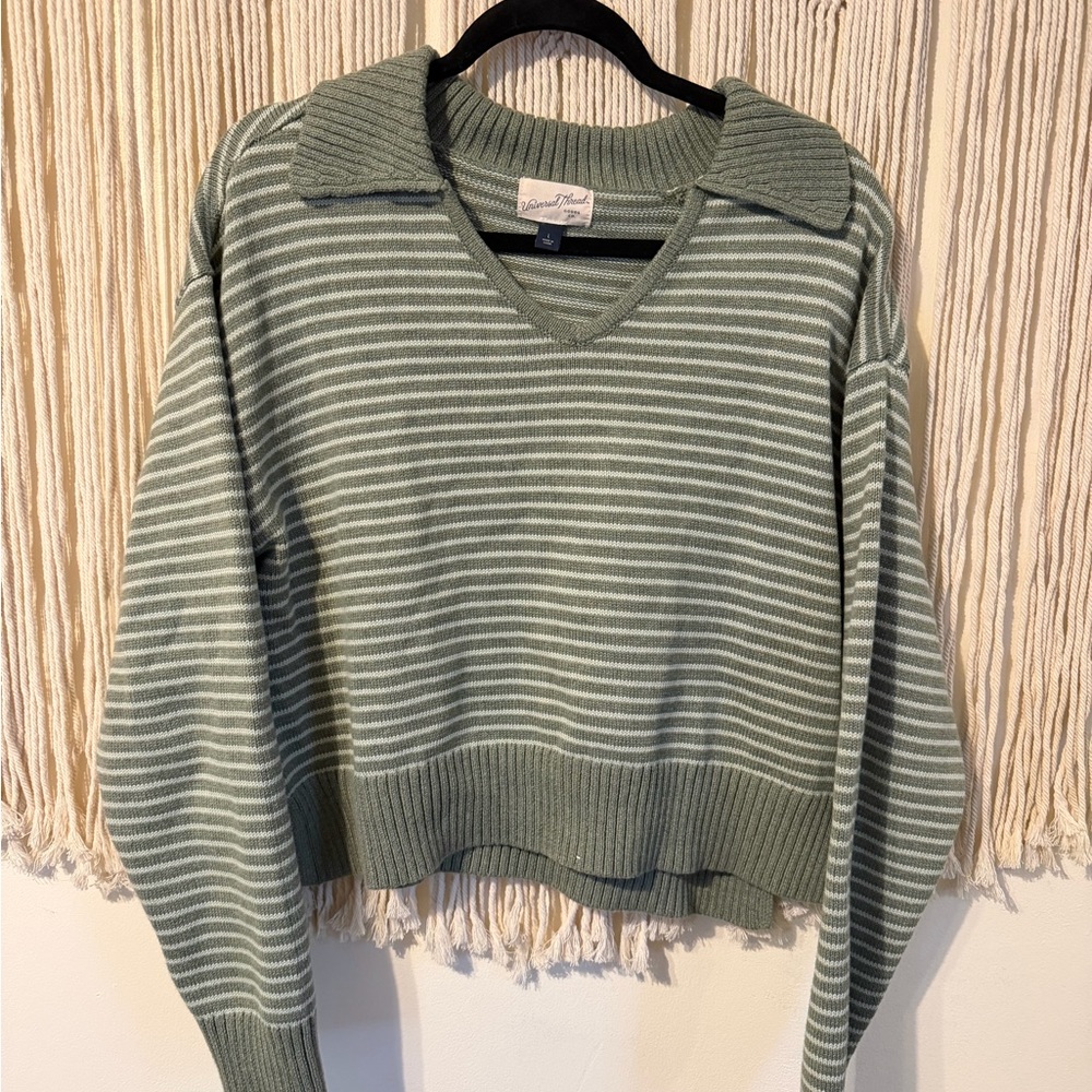 Universal Thread Sage Striped V-Neck Sweater